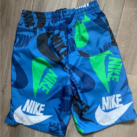 Nike Boy's Swim Trunks. - Picture 3 of 5